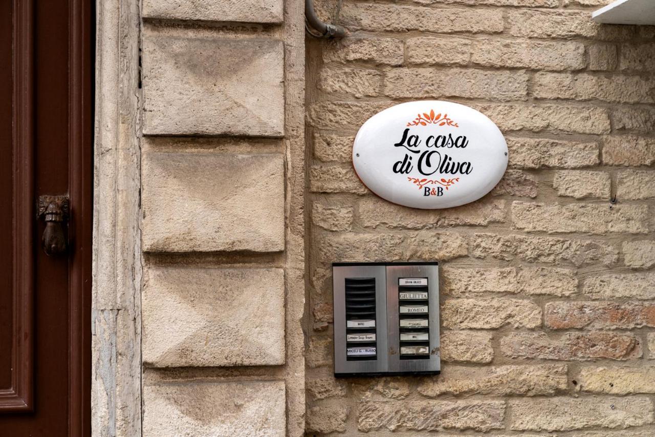 La Casa Di Oliva Apartment มาเชราตา ภายนอก รูปภาพ