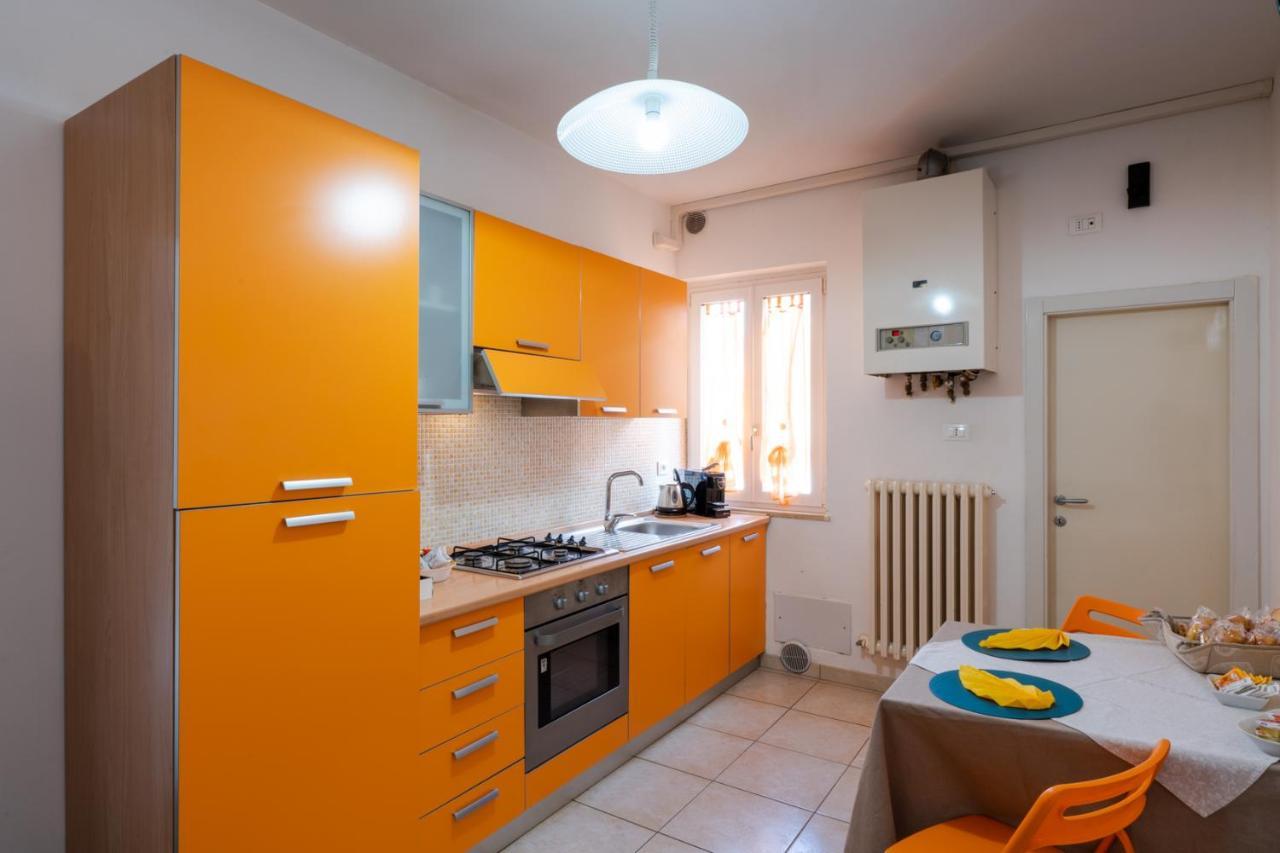La Casa Di Oliva Apartment มาเชราตา ภายนอก รูปภาพ