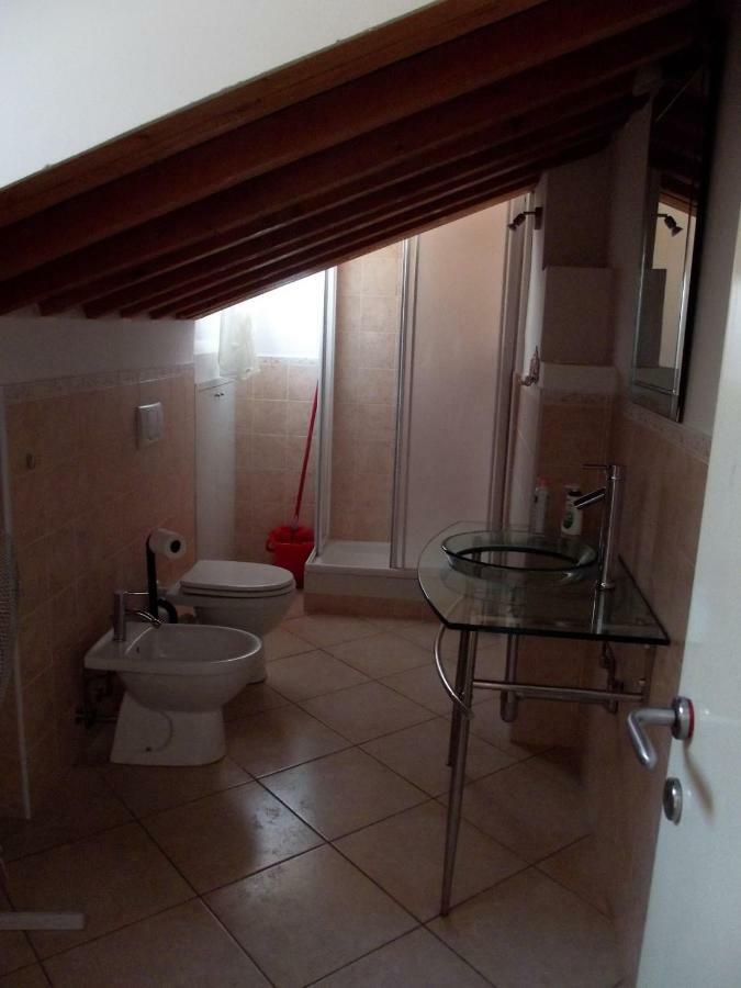 La Casa Di Oliva Apartment มาเชราตา ภายนอก รูปภาพ