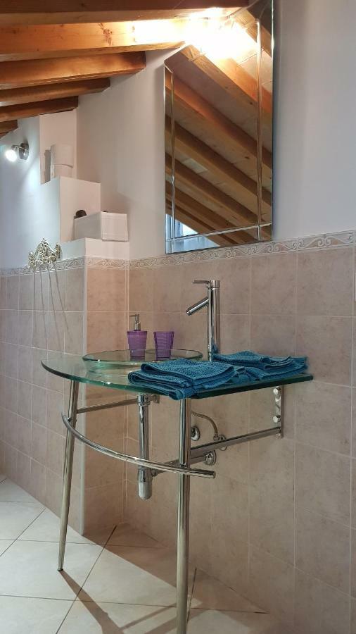 La Casa Di Oliva Apartment มาเชราตา ภายนอก รูปภาพ