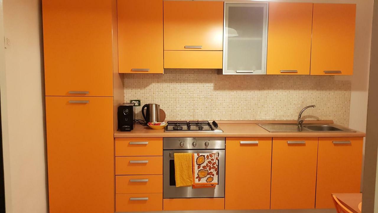 La Casa Di Oliva Apartment มาเชราตา ภายนอก รูปภาพ